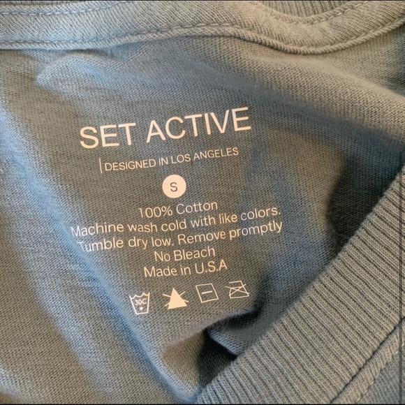 SET active SET crop in the colour WAVE size small brand new limited edition - Picture 3 of 3